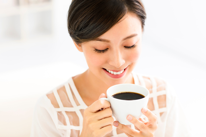 вплив кави на зуби