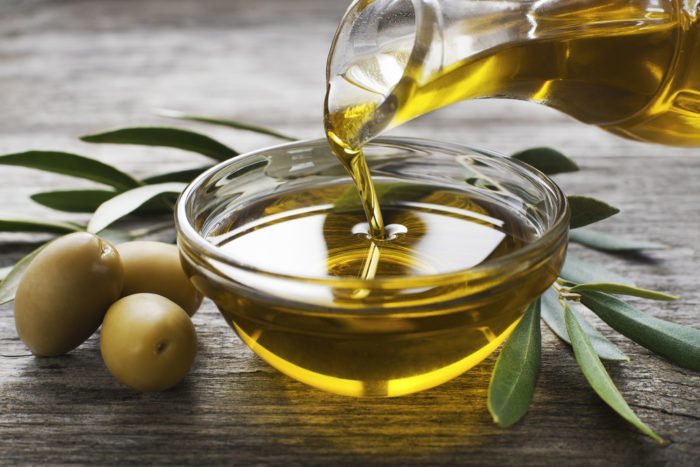переваги оливкової олії для волосся