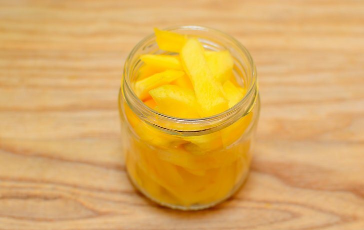 цукатами манго