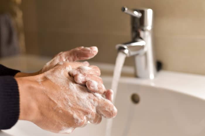 мити руки перед сексом
