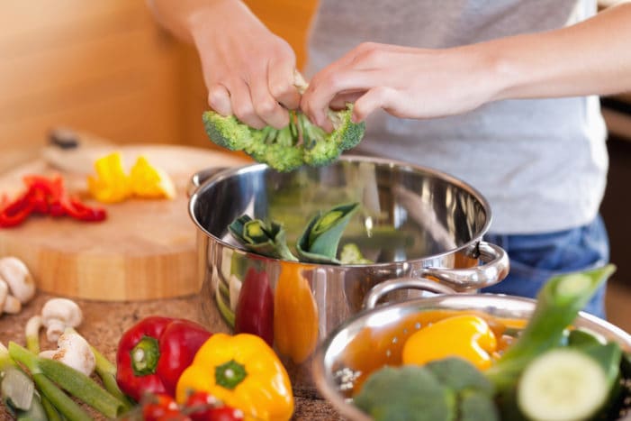 Поради щодо приготування їжі на дому для зниження рівня холестерину